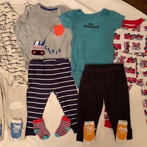 Carters Gymboree baby boy 12 mo clothes 11 pieces bodysuits, pants, pjs, socks